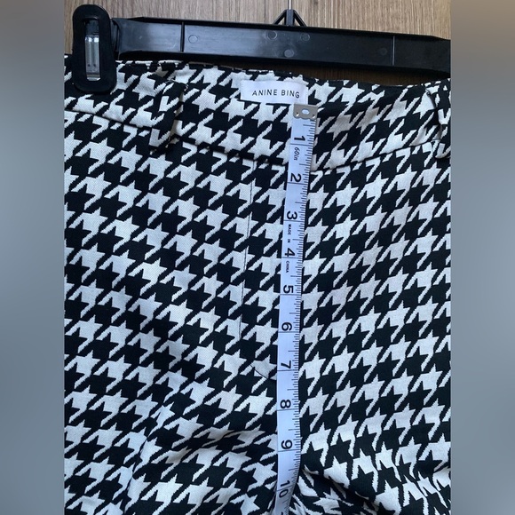 ANINE BING REVOLVE Jocelyn Houndstooth Trouser in Black & White - Picture 8 of 10